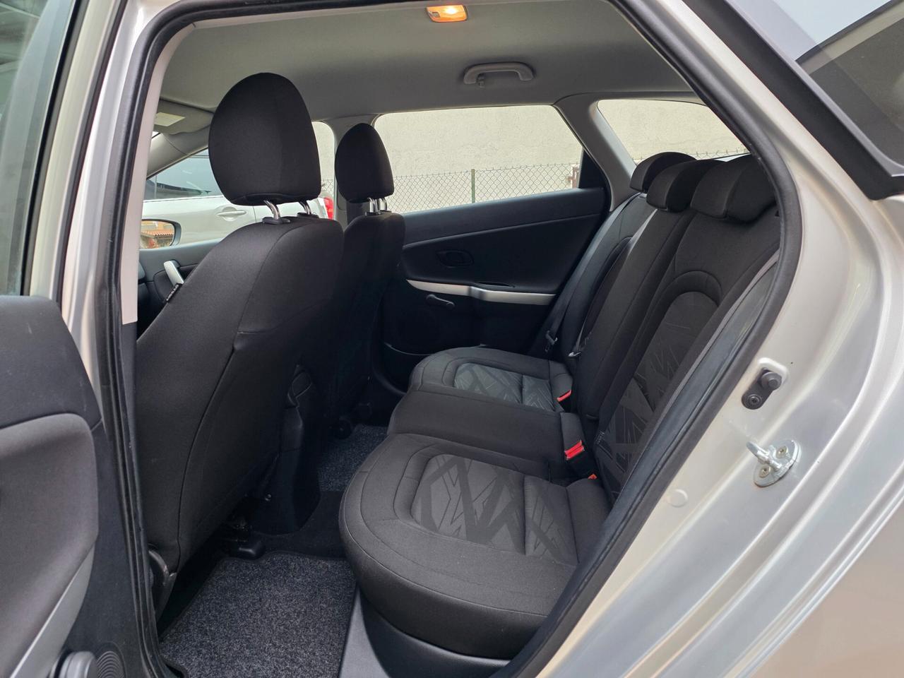 Kia Ceed cee'd 1.4 CRDi SW Active