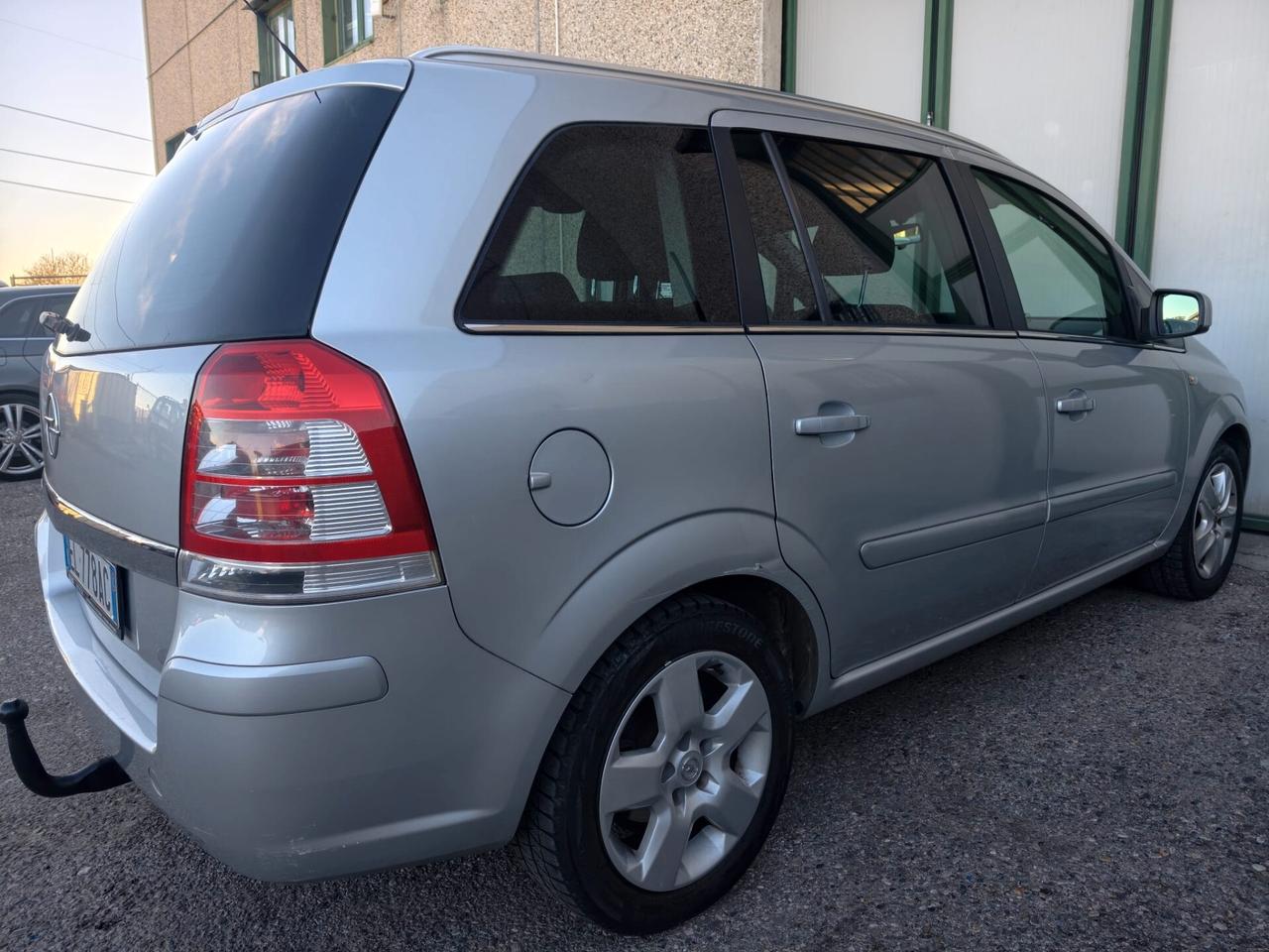 OPEL ZAFIRA 1.6 BENZINA EURO 5 GANCIO TRAINO 7 POSTI 2012