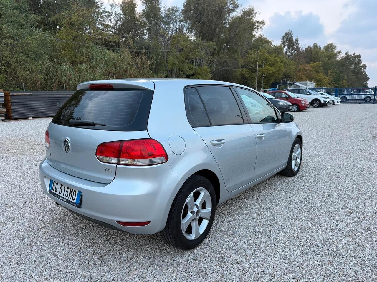 Volkswagen Golf Var. 1.2 TSI DSG Comfortline