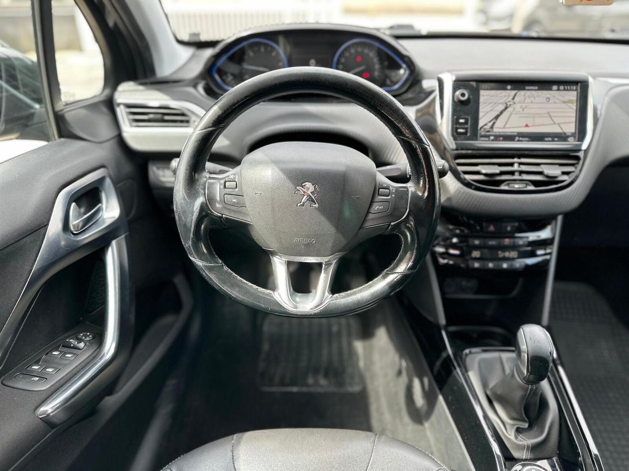 Peugeot 2008 BlueHDi 100 S&S Black Matt