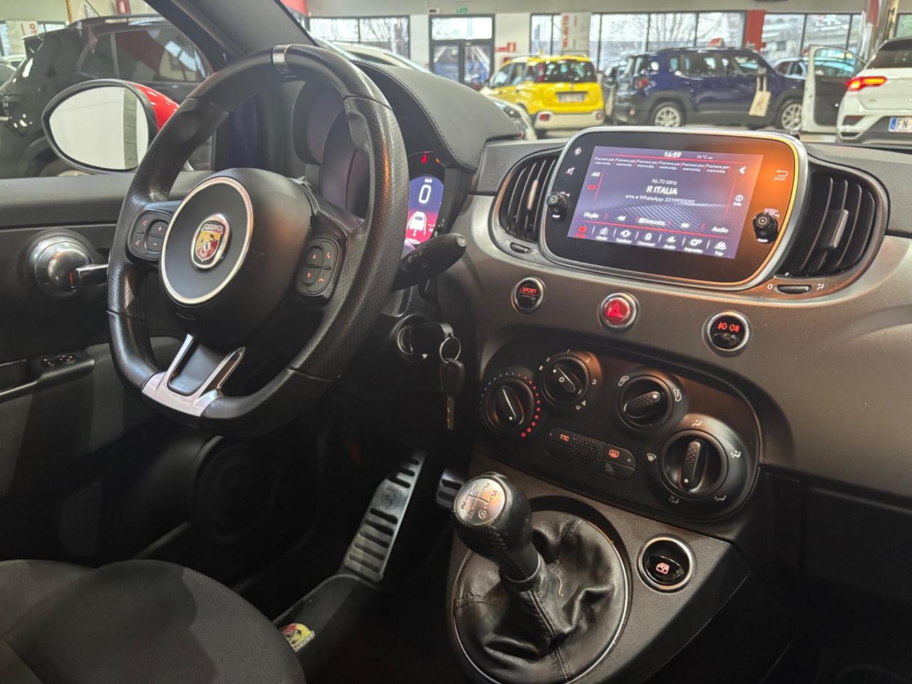 Abarth 595 1.4 Turbo T-Jet 160 CV Pista