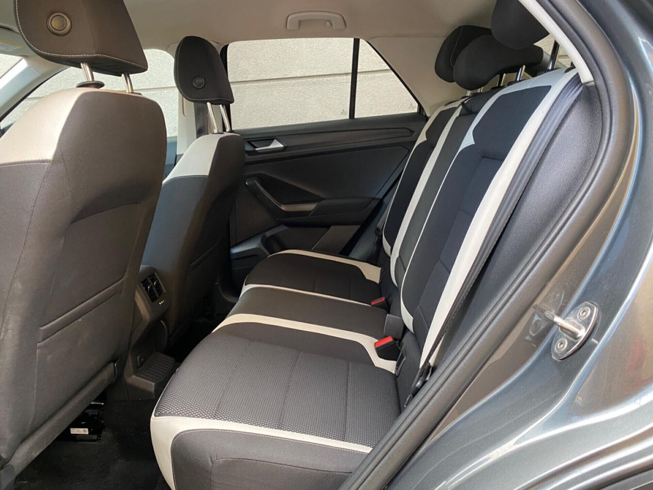 Volkswagen T-Roc 1.5 Benzina Automatica