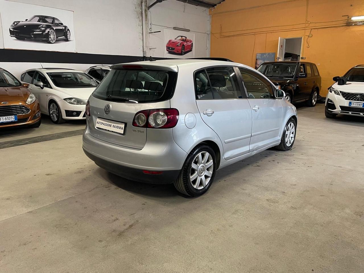 Volkswagen Golf Plus 1.6 16V FSI 5p. Sportline neopatentati