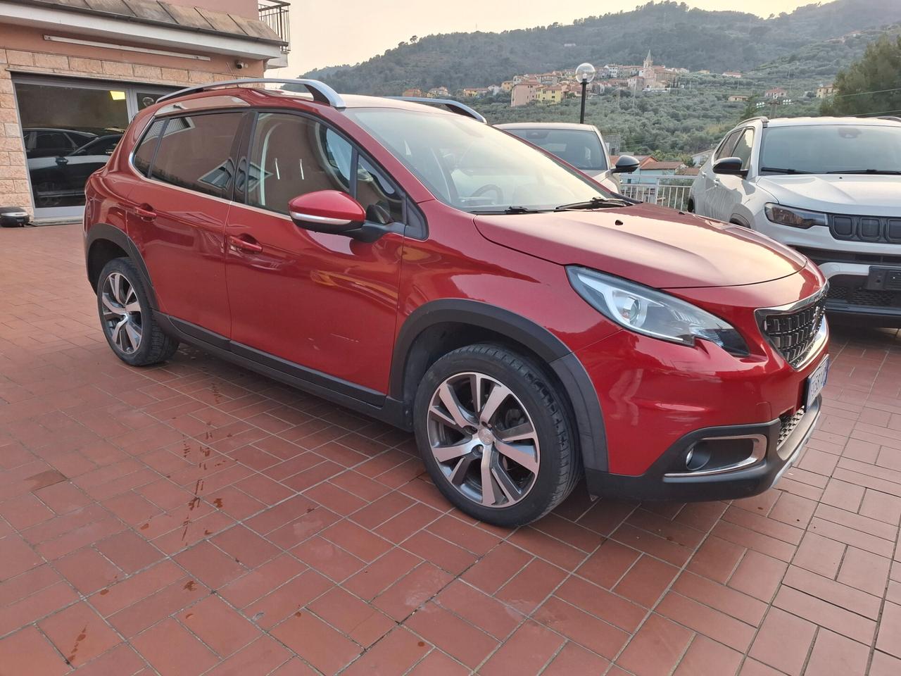 Peugeot 2008 BlueHDi 120 S&S Allure