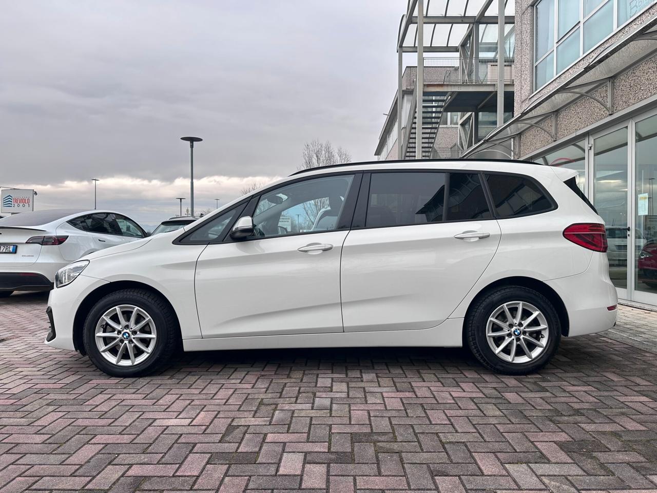 BMW 216d GranTourer AUTOMATICA 7POSTI! EURO6D! LED