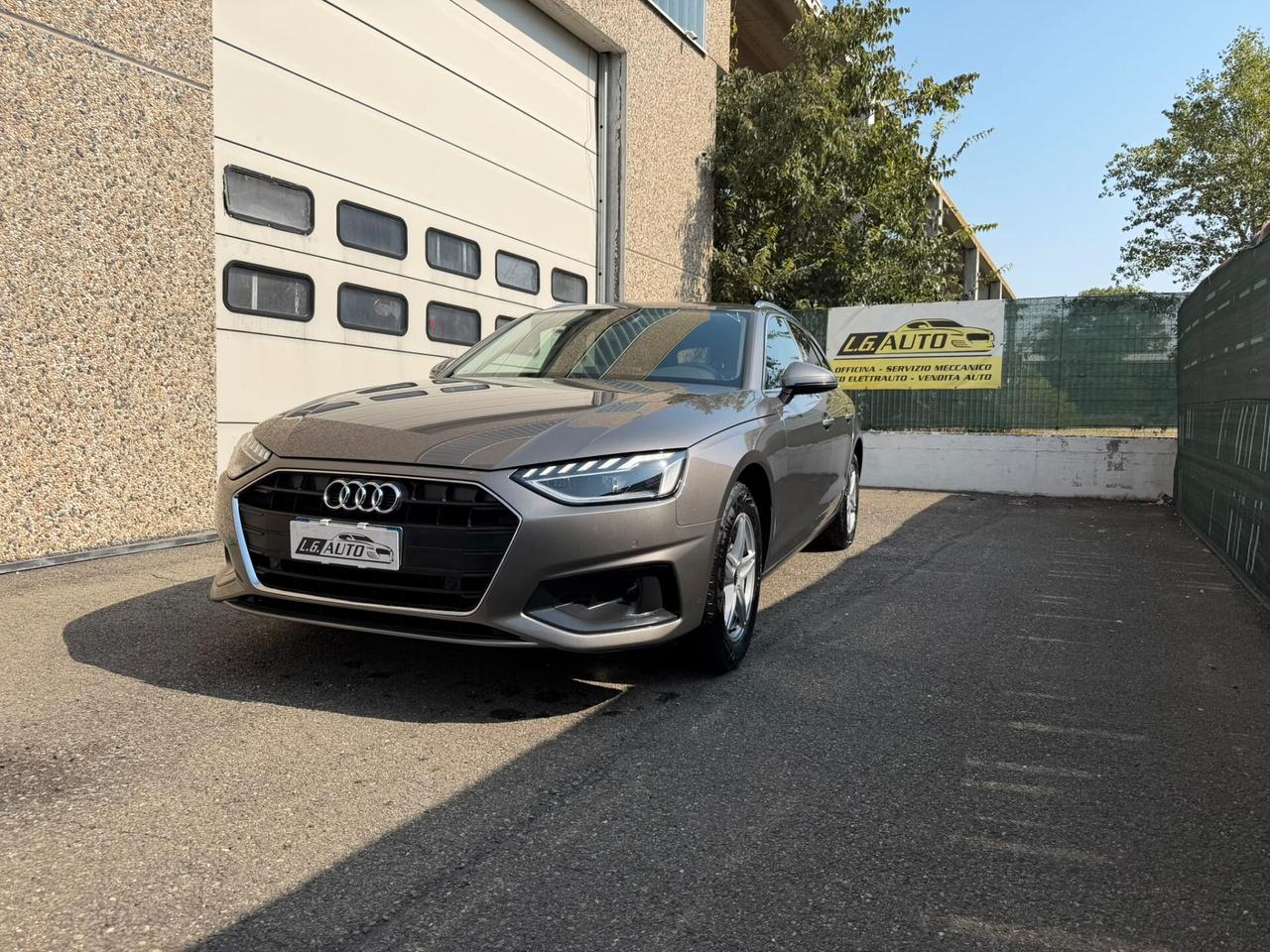 Audi A4 Avant 30 TDI/136 CV S tronic line edition