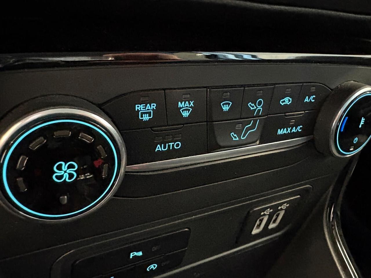 Ford EcoSport TITANIUM 1.0 EcoBoost 125 CV GAR. 7 ANNI