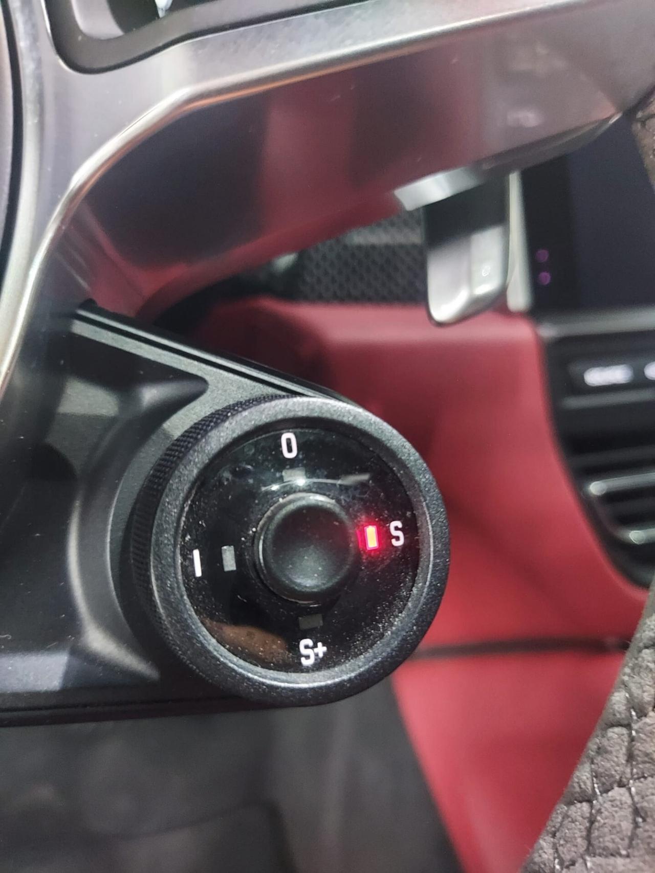 Porsche Macan 2.0 SPORT NO SUPERBOLLO