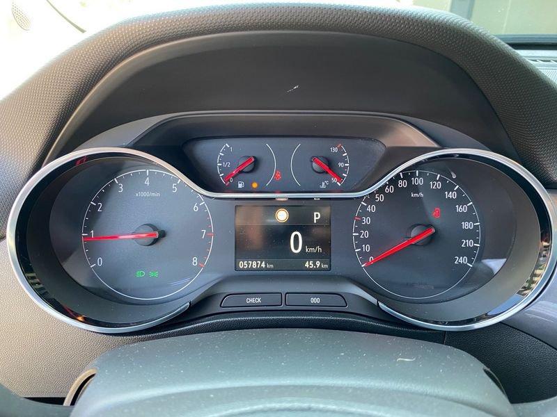 Opel Crossland Crossland X 1.2 Turbo 12V 110 CV Start&Stop aut. Innovation Rif. Antonio