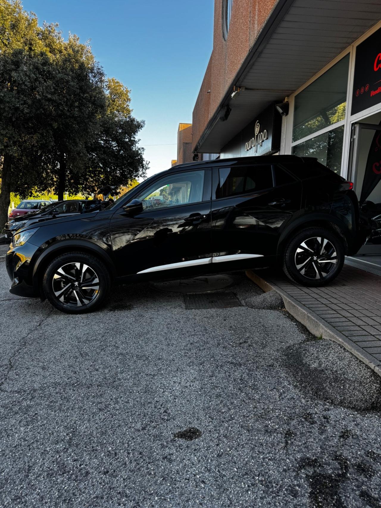 Peugeot 2008 BlueHDi 130 S&S EAT8 GT