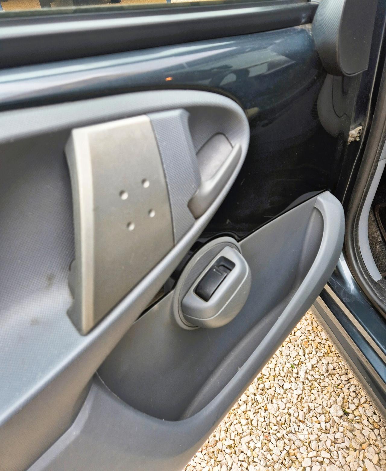 Peugeot 107 "UNICO PROPRIETARIO"