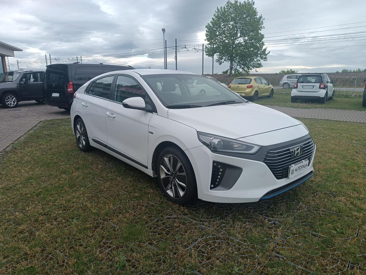 Hyundai Ioniq 1.6 Hybrid DCT Classic