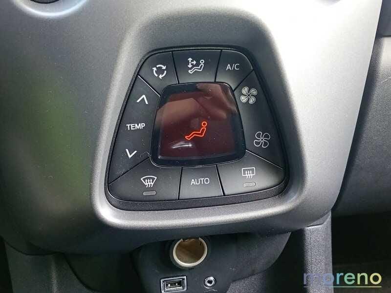 Toyota Aygo x-play