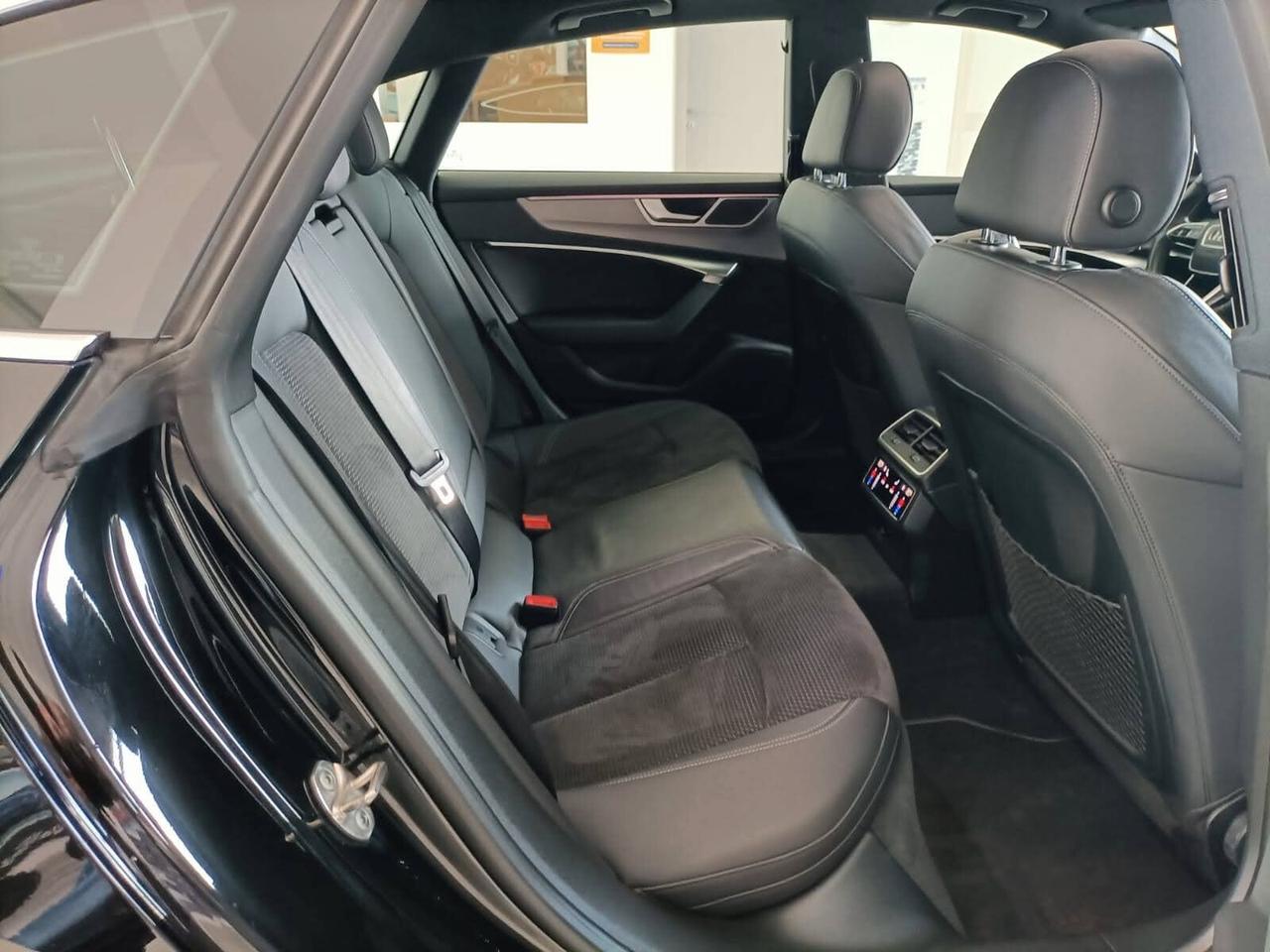 Audi A7 SPB 40 2.0 TDI quattro ultra S tronic Business Plus - 2021