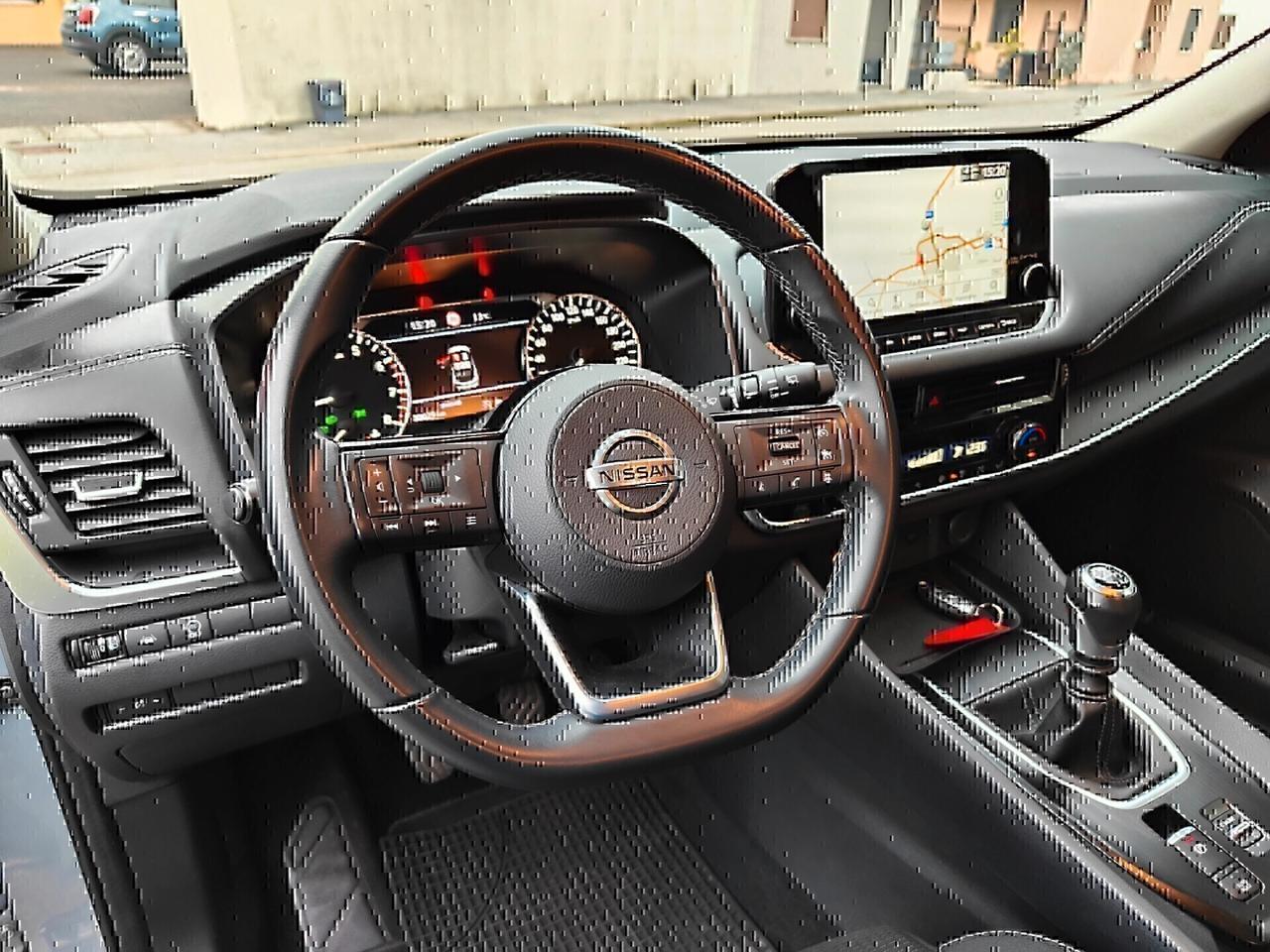 Nissan Qashqai MHEV 140 CV Business