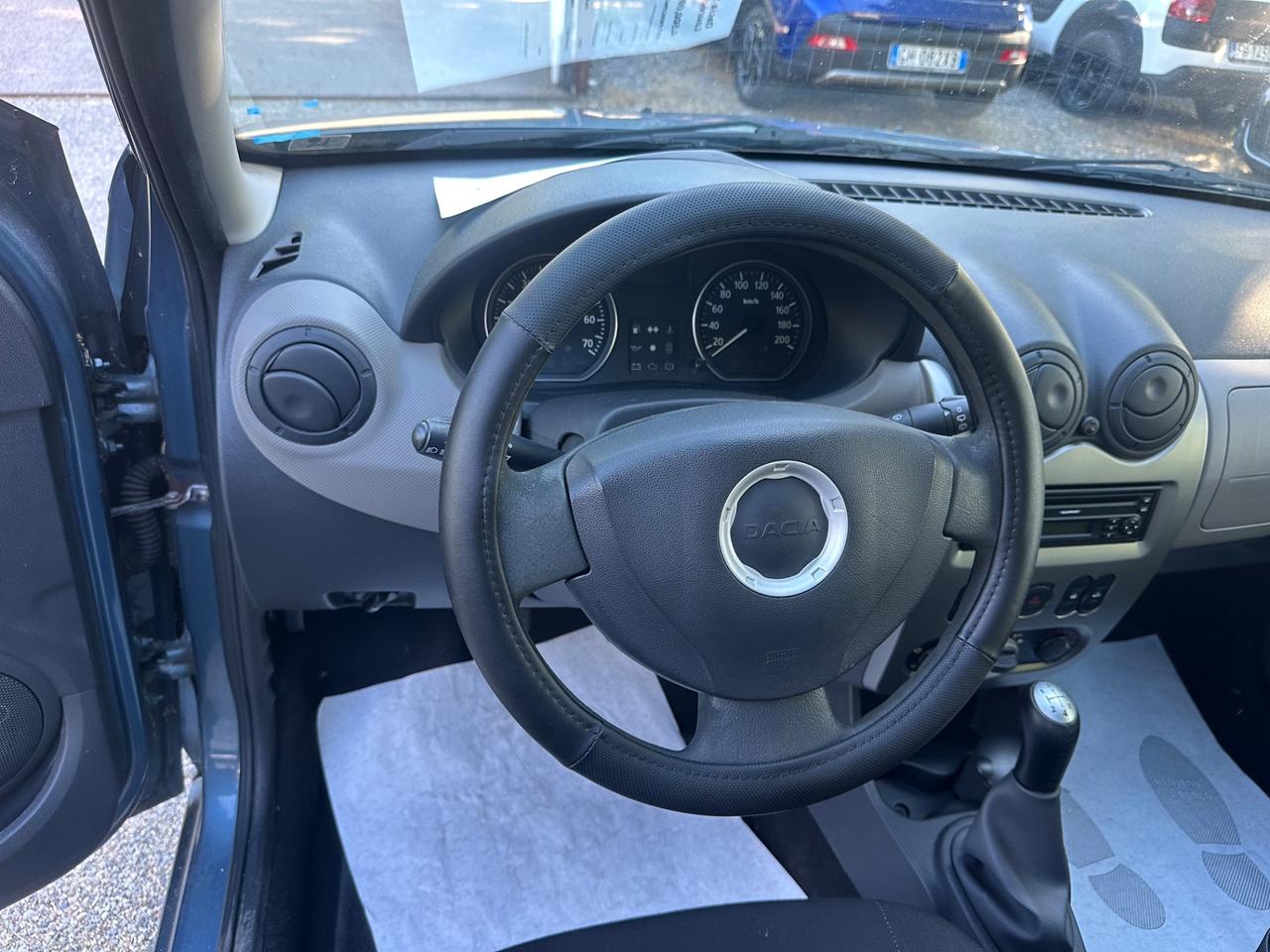 Dacia Sandero 1.2 16V Lauréate