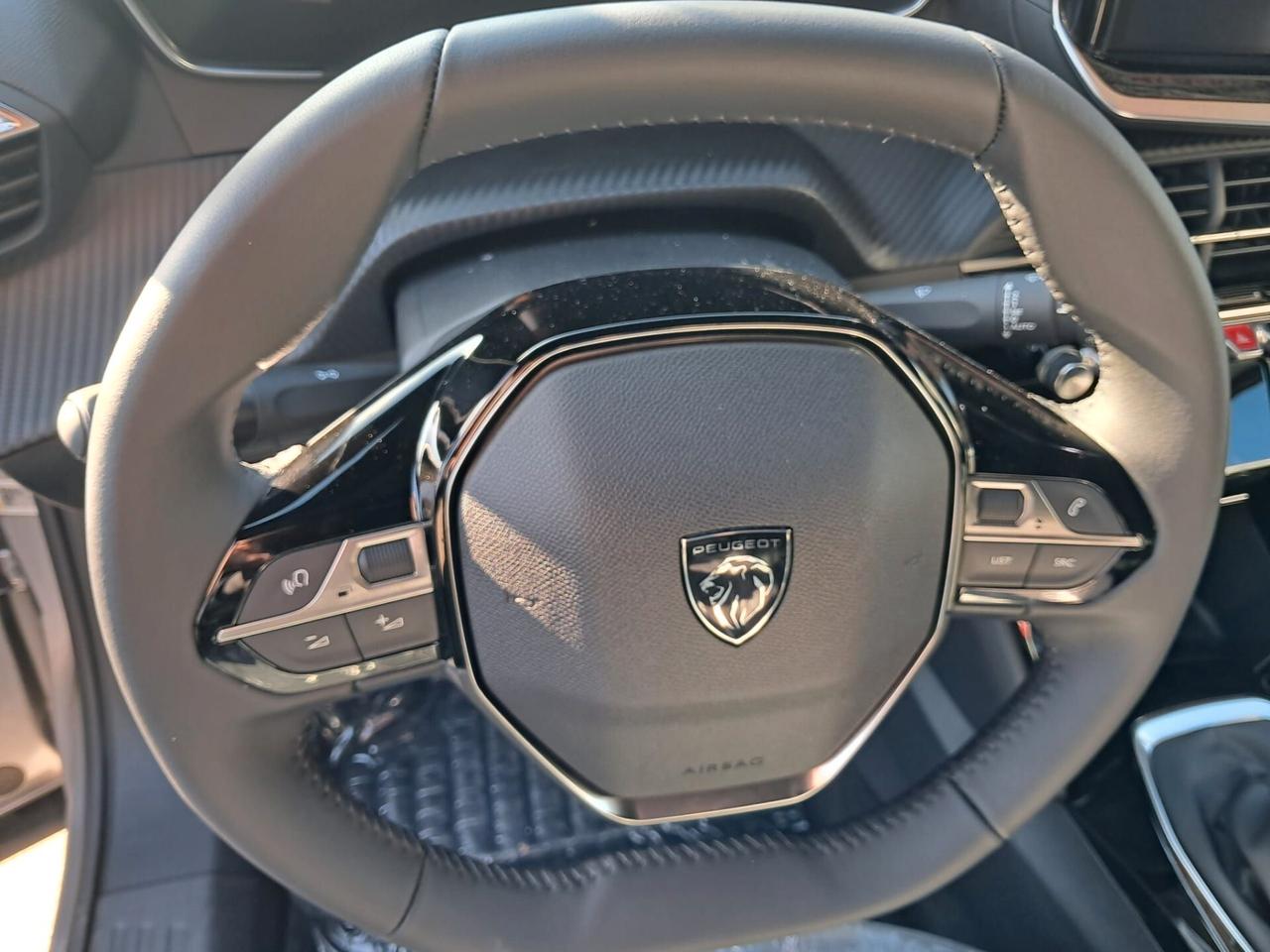 Peugeot 2008 PureTech 100 S&S Allure KM0