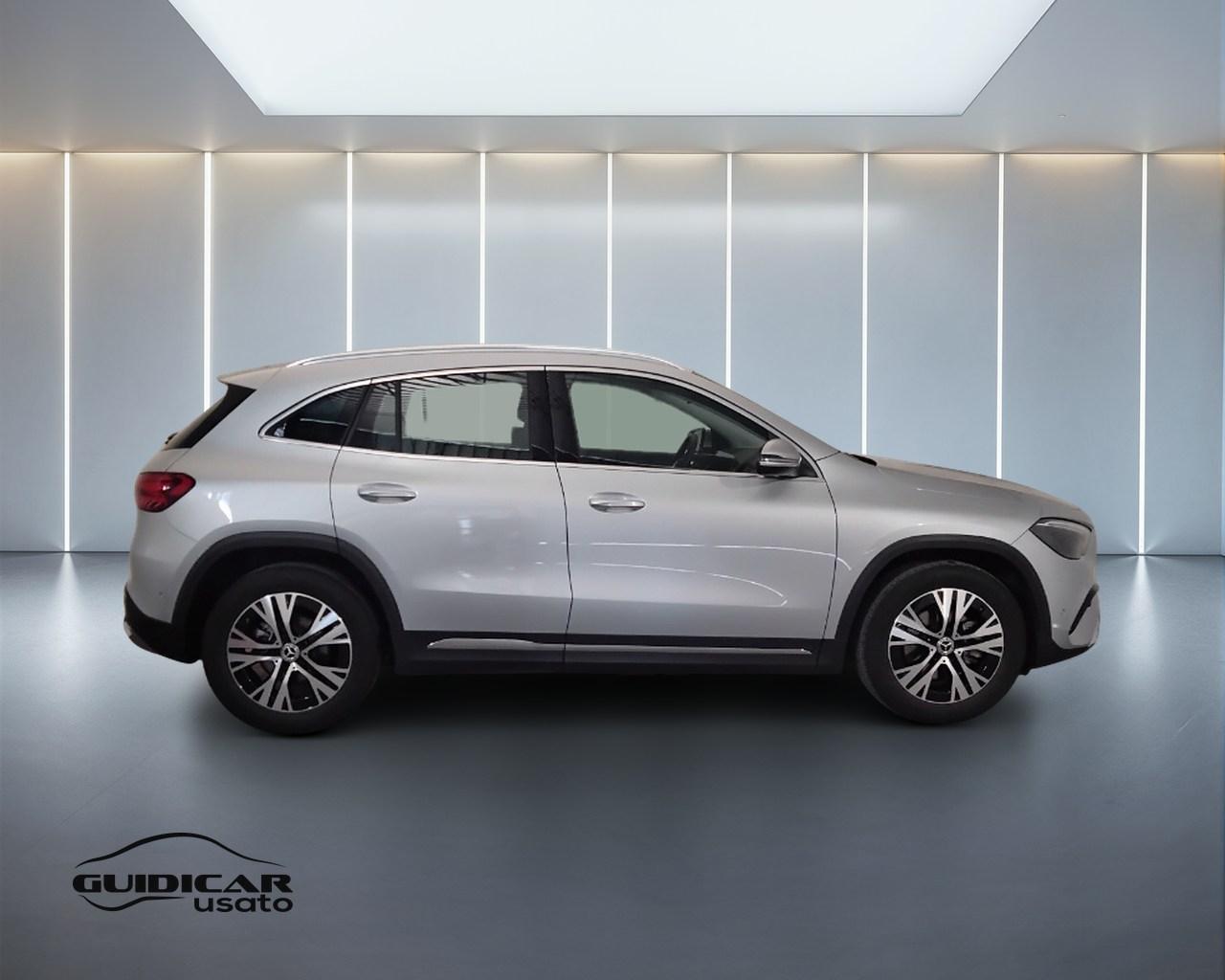 Mercedes-Benz GLA-H247 2023 - GLA 180 d Progressive Advanced auto