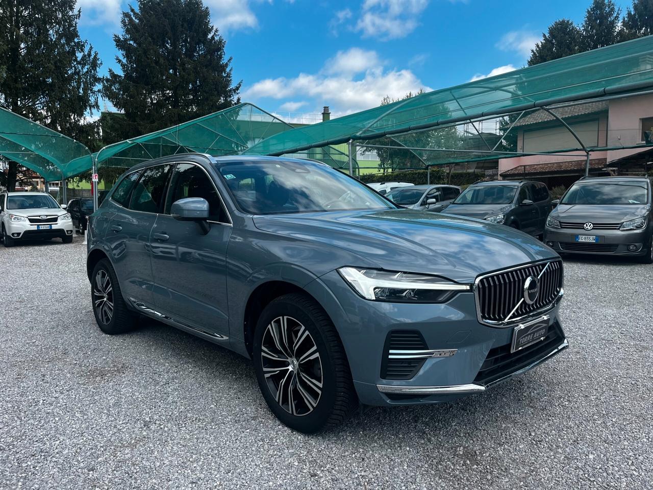 Volvo XC 60 XC60 B4 (d) AWD Geartronic Momentum Pro