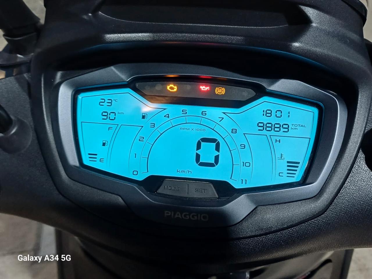 Piaggio Beverly 400 i.e.