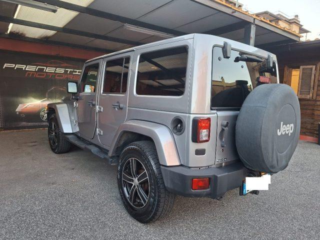 JEEP Wrangler Unlimited 2.8 CRD DPF Sahara Auto
