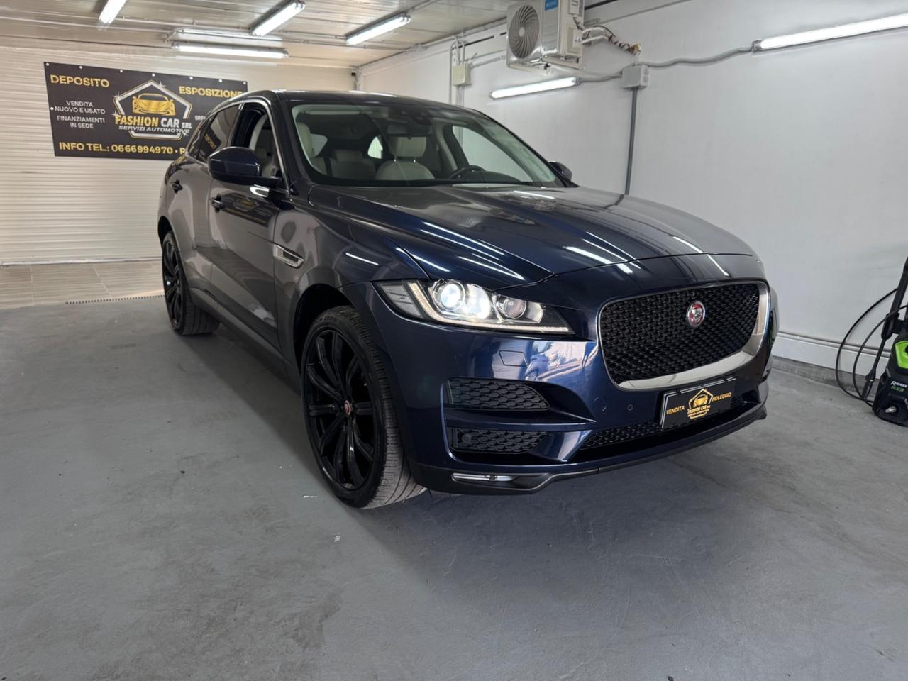 Jaguar F-Pace