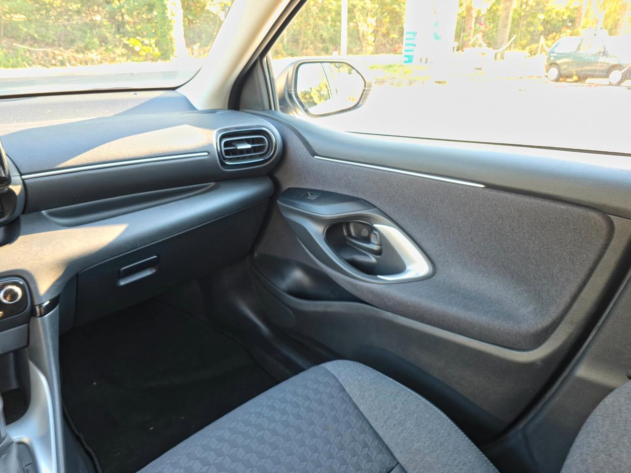 Toyota Yaris 1.5 Hybrid 5 porte Trend Automatica E6 NEO 2023