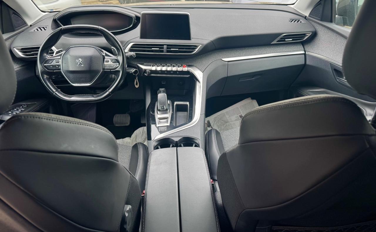 Peugeot 3008 BlueHDi 130 S&S EAT8 Allure