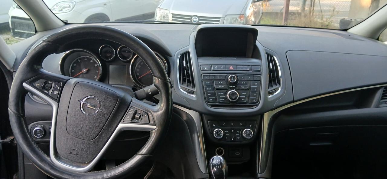 Opel Zafira Tourer