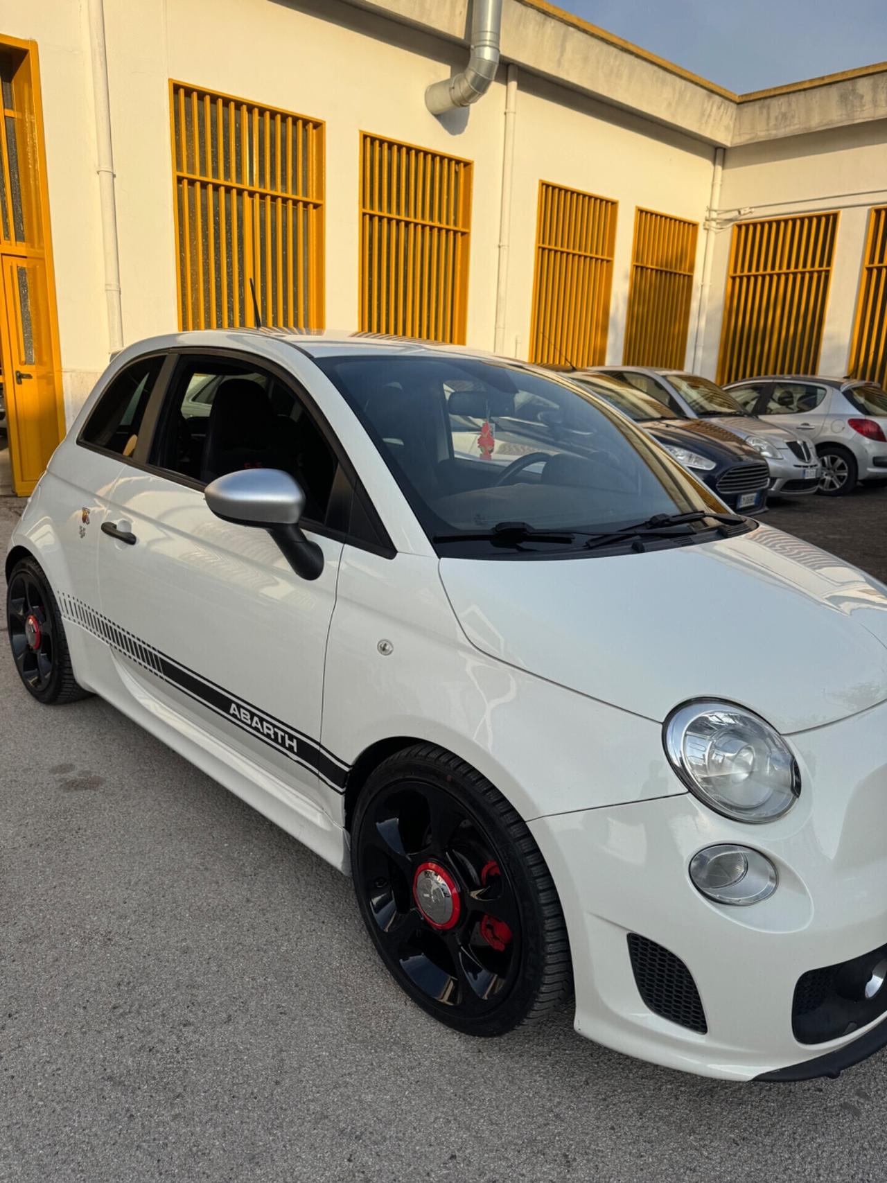 Abarth 595 1.4 Turbo T-Jet 160 CV Competizione