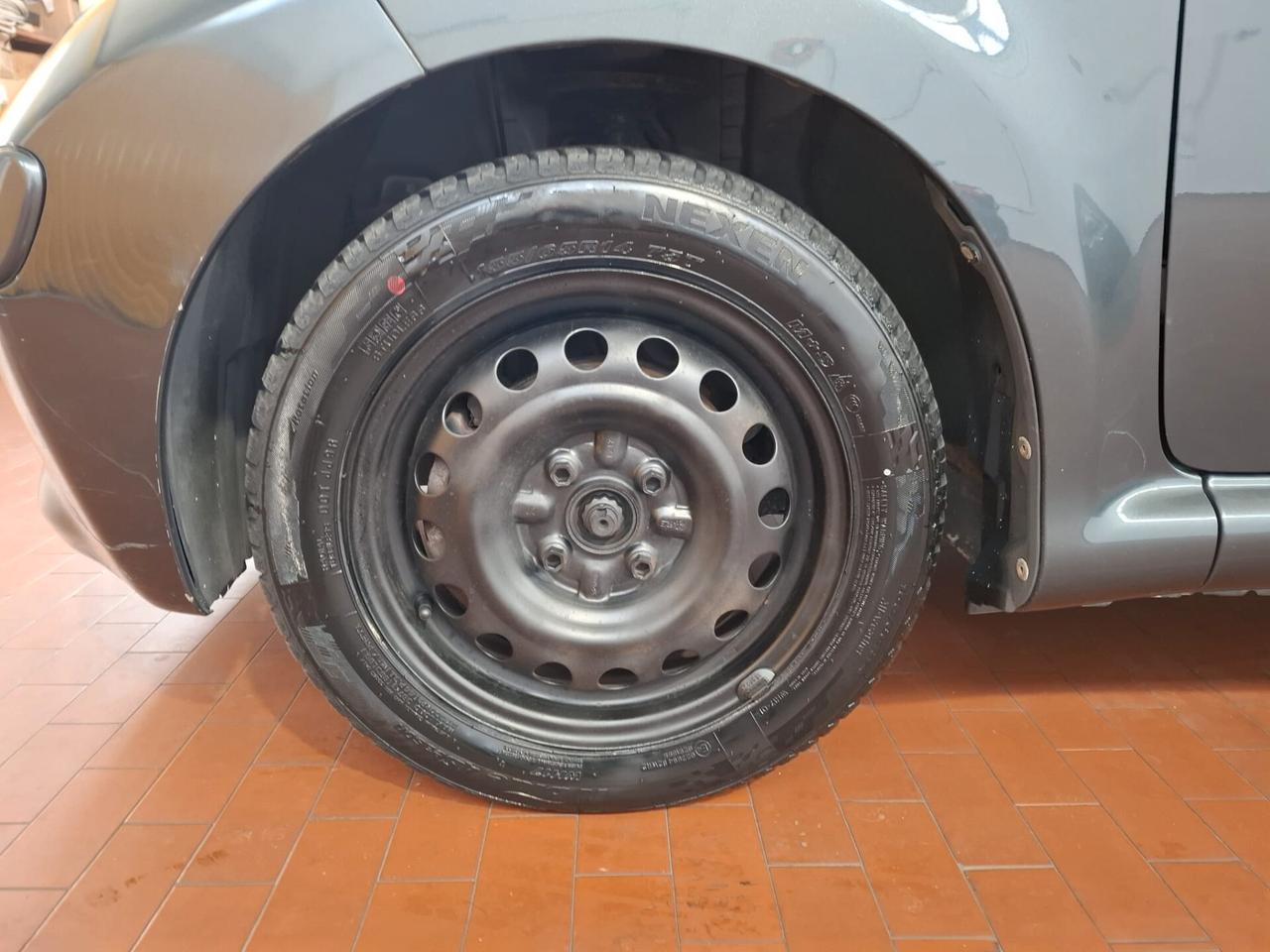 Toyota Aygo 1.0 12V VVT-i 5 porte Now