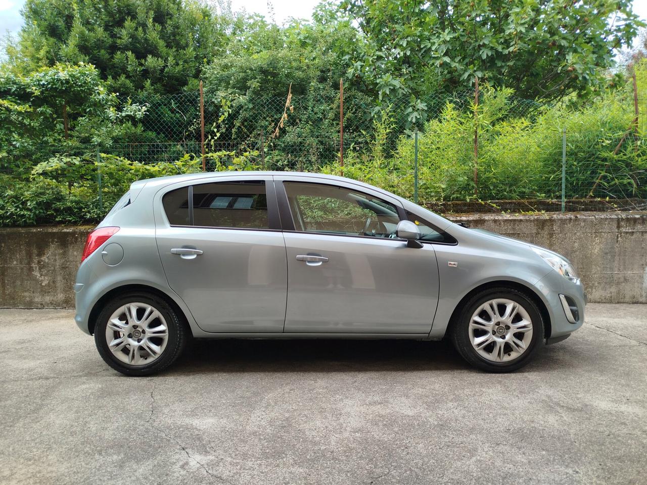 Opel Corsa 1.2 GPL 85cv / 69.000km / Unipro