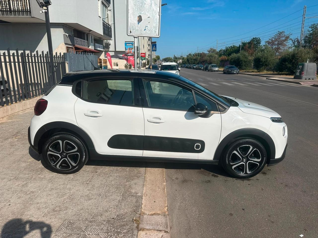 Citroen C3 PureTech 82 Shine