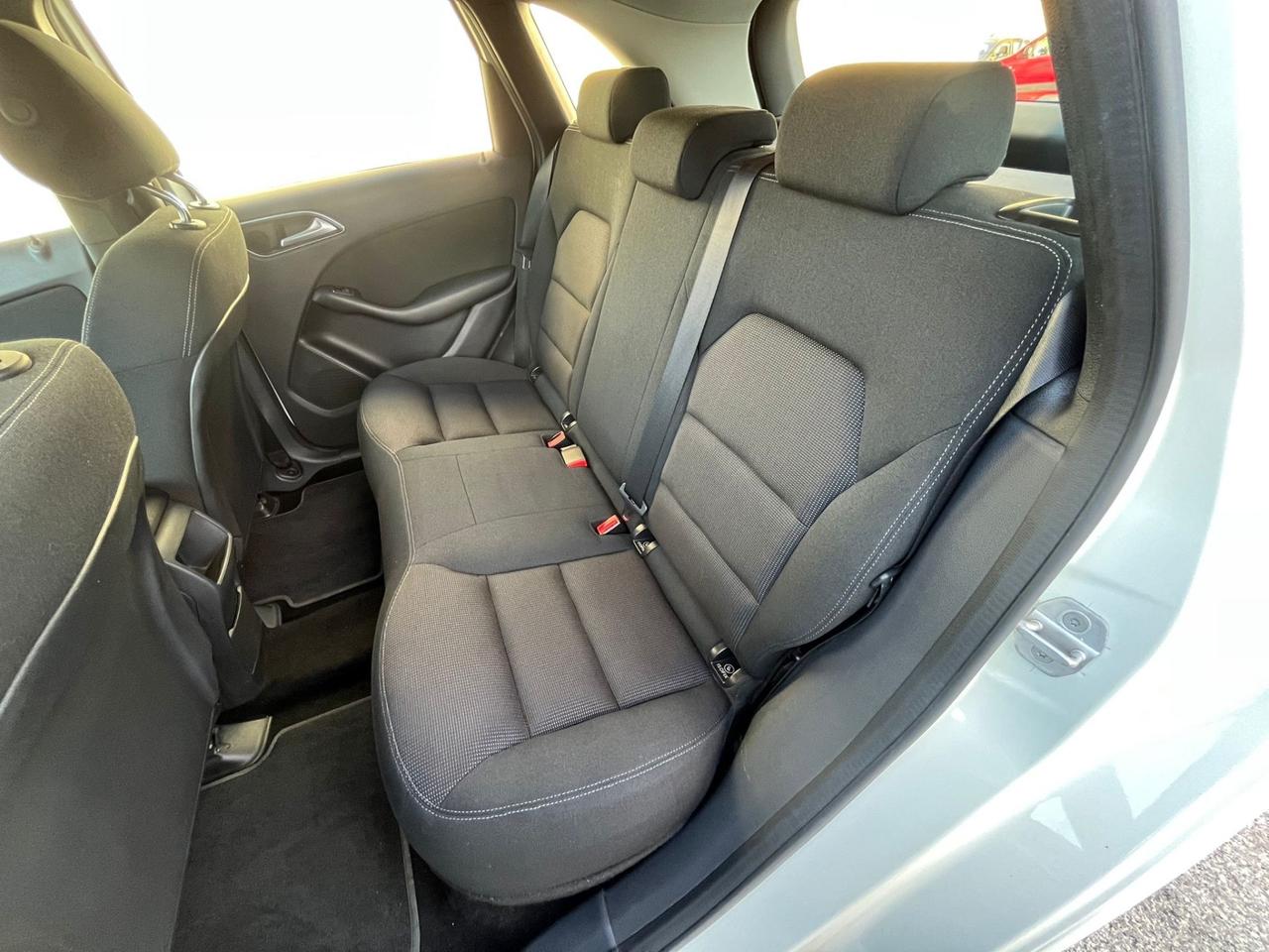 Mercedes-benz B 200 NGD. Benzina/metano