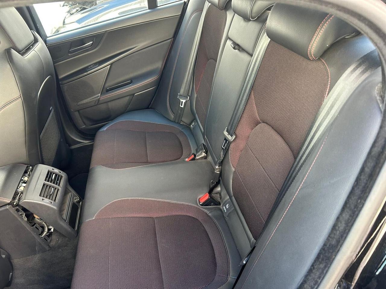 Jaguar XE 2.0 D Turbo 180CV