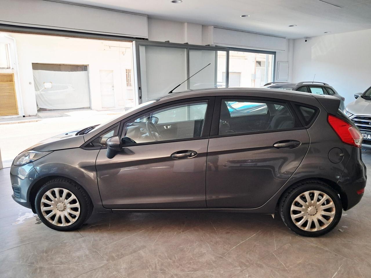 Ford Fiesta 1.5 TDCi 75CV 5 porte