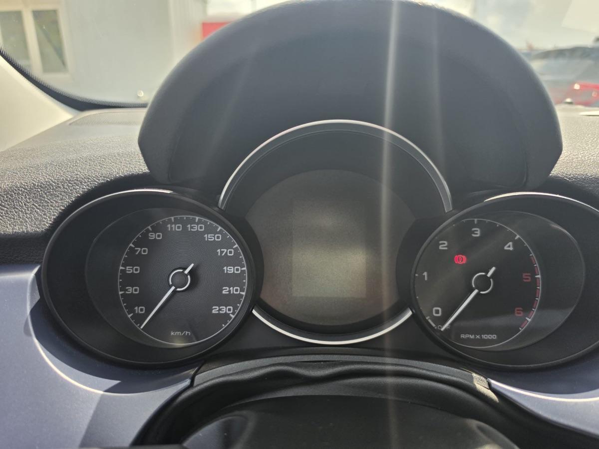 FIAT - 500 X 1.3 mjet Club 95cv