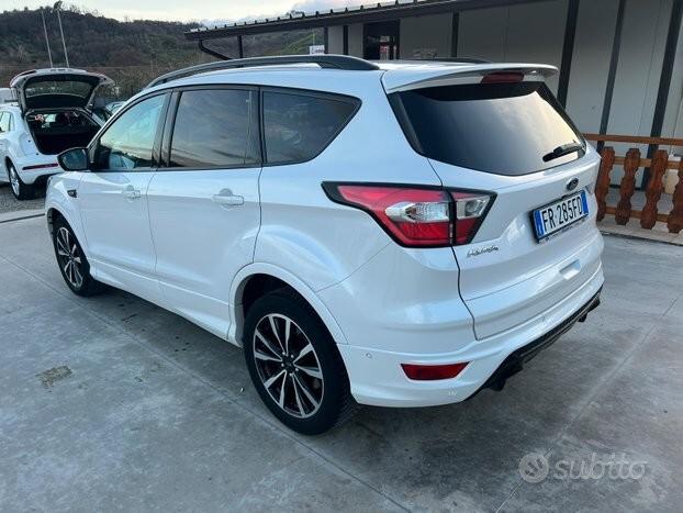 FORD KUGA 2.0 TDI 120cv 2018 ST Line