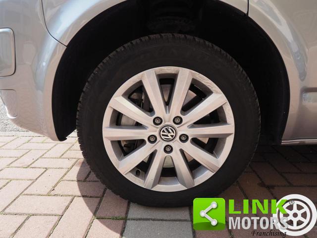 VOLKSWAGEN Caravelle T5 AUTOMATICO 4 MOTION 2.0 TDI PASSO LUNGO