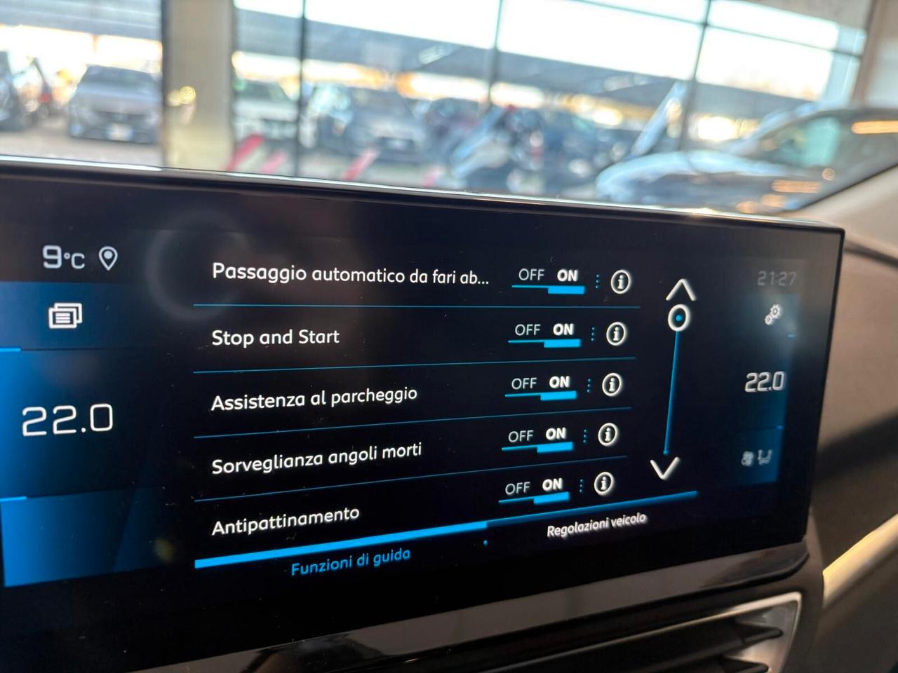 Peugeot 3008 ALLURE PACK BlueHDi 130 6mt SPOTICAR