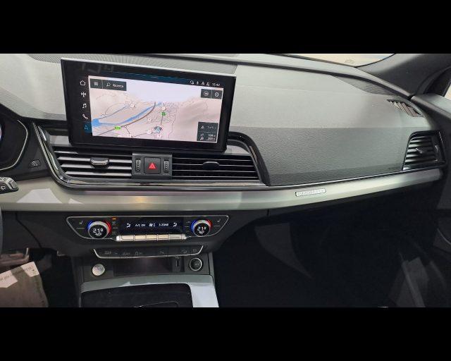 AUDI Q5 Sportback 40 2.0 tdi mhev 12V S line quattro s-tr