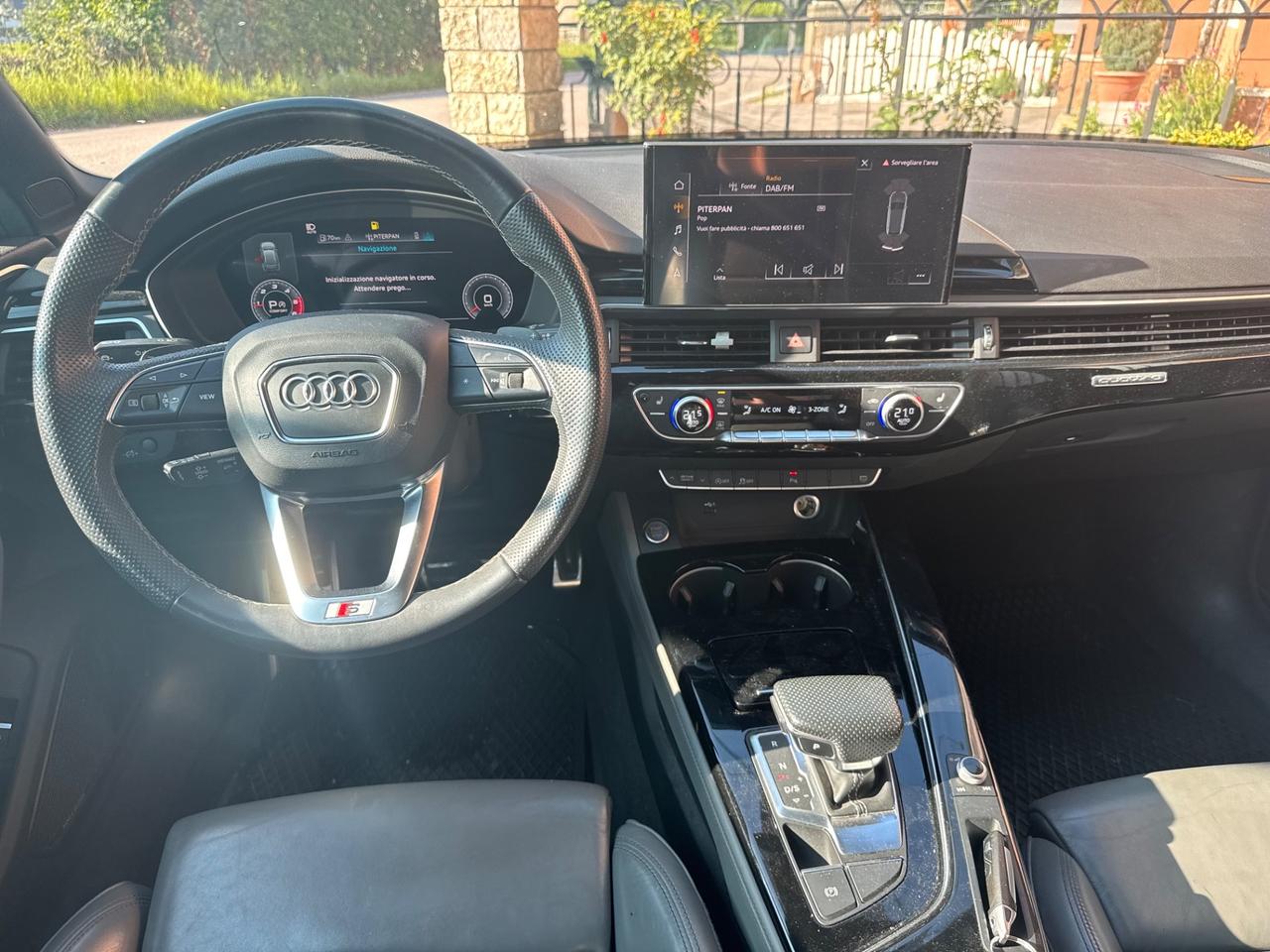 Audi A4 Avant 40 TDI quattro S tronic line edition