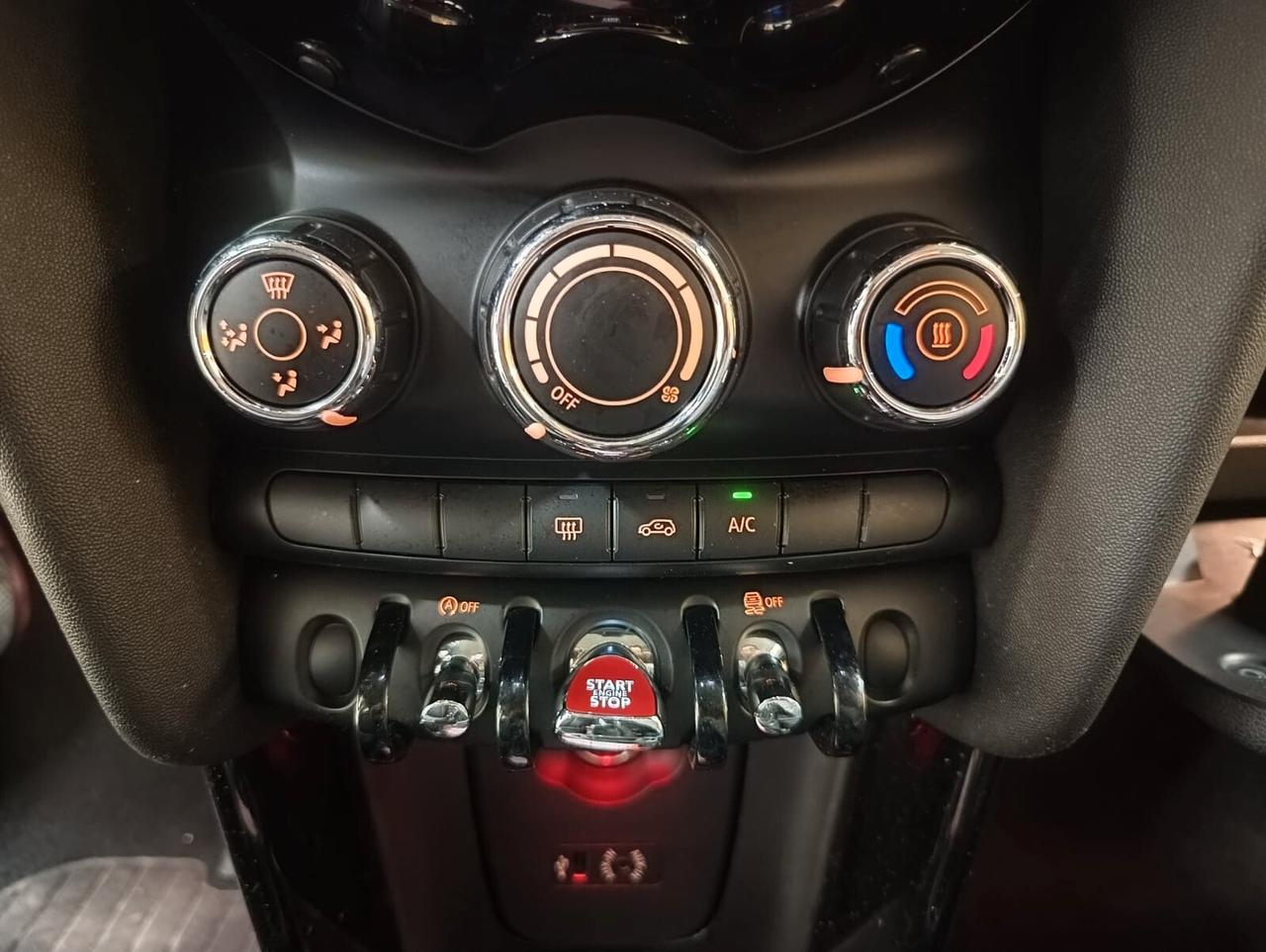 Mini One 5 porte 102cv