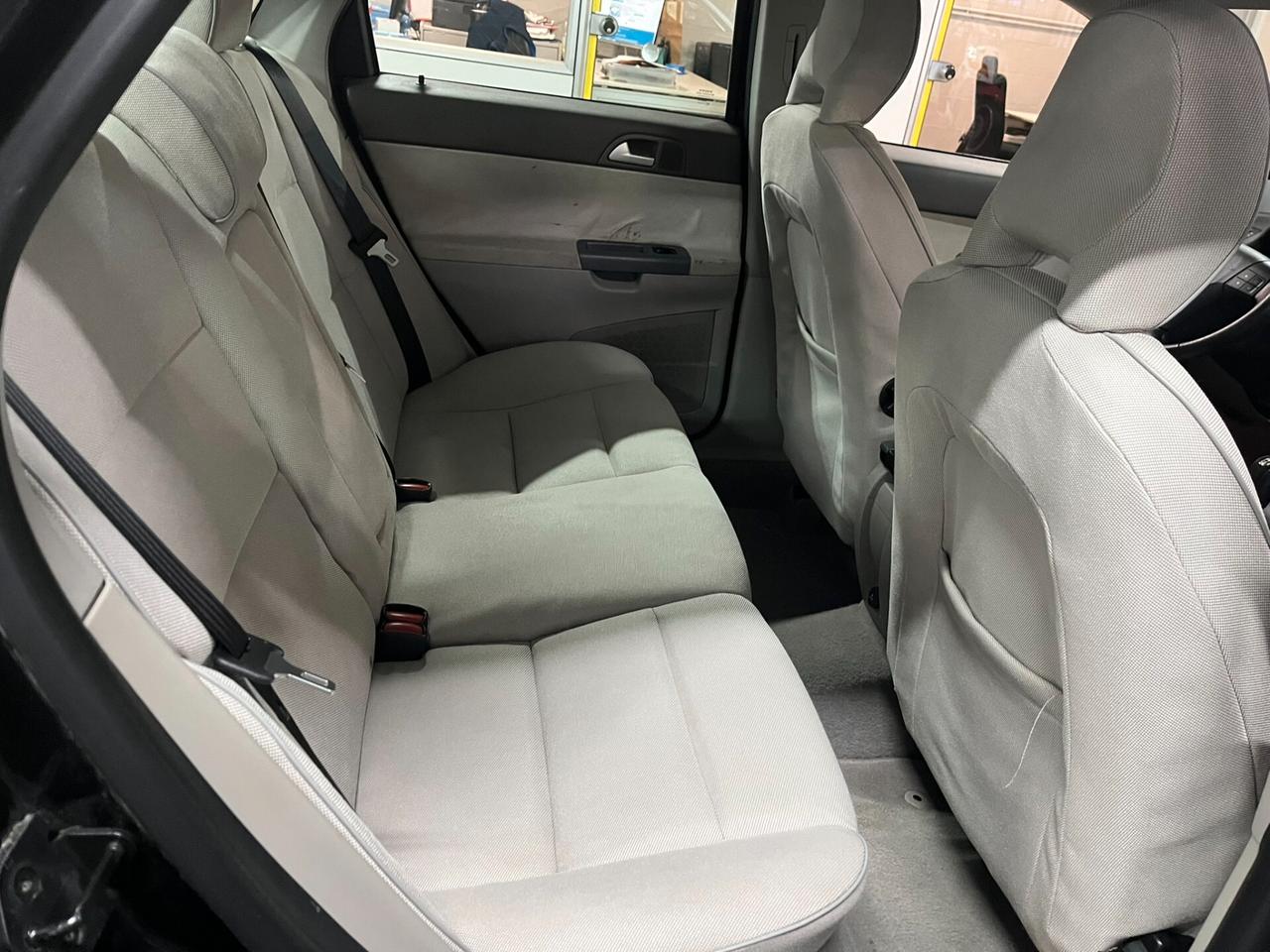 Volvo S40 1.6 solamente 50mila km