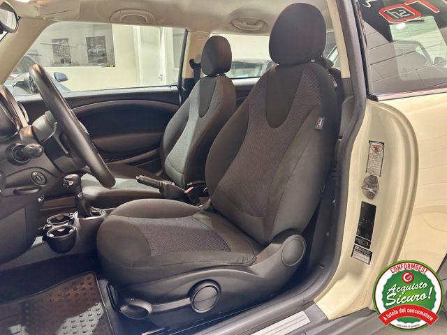 MINI One 1.6 16V One (72kW) *NEOPATENTATI*AUTOMATICO*18"*
