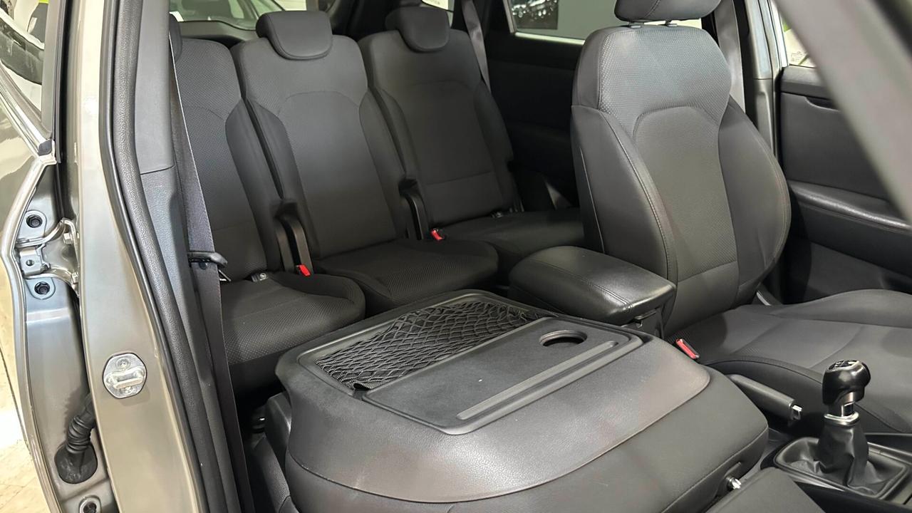 Kia Carens 1.7 CRDi 115 CV Class "Ben curata in tutto"