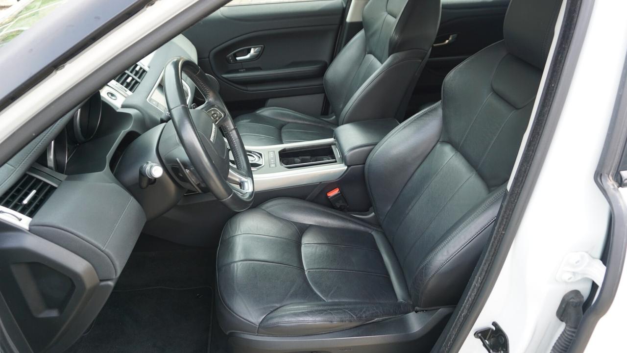 Land Rover Range Evoque 2.0 TD4 150 CV 5p. Business Edition Pure