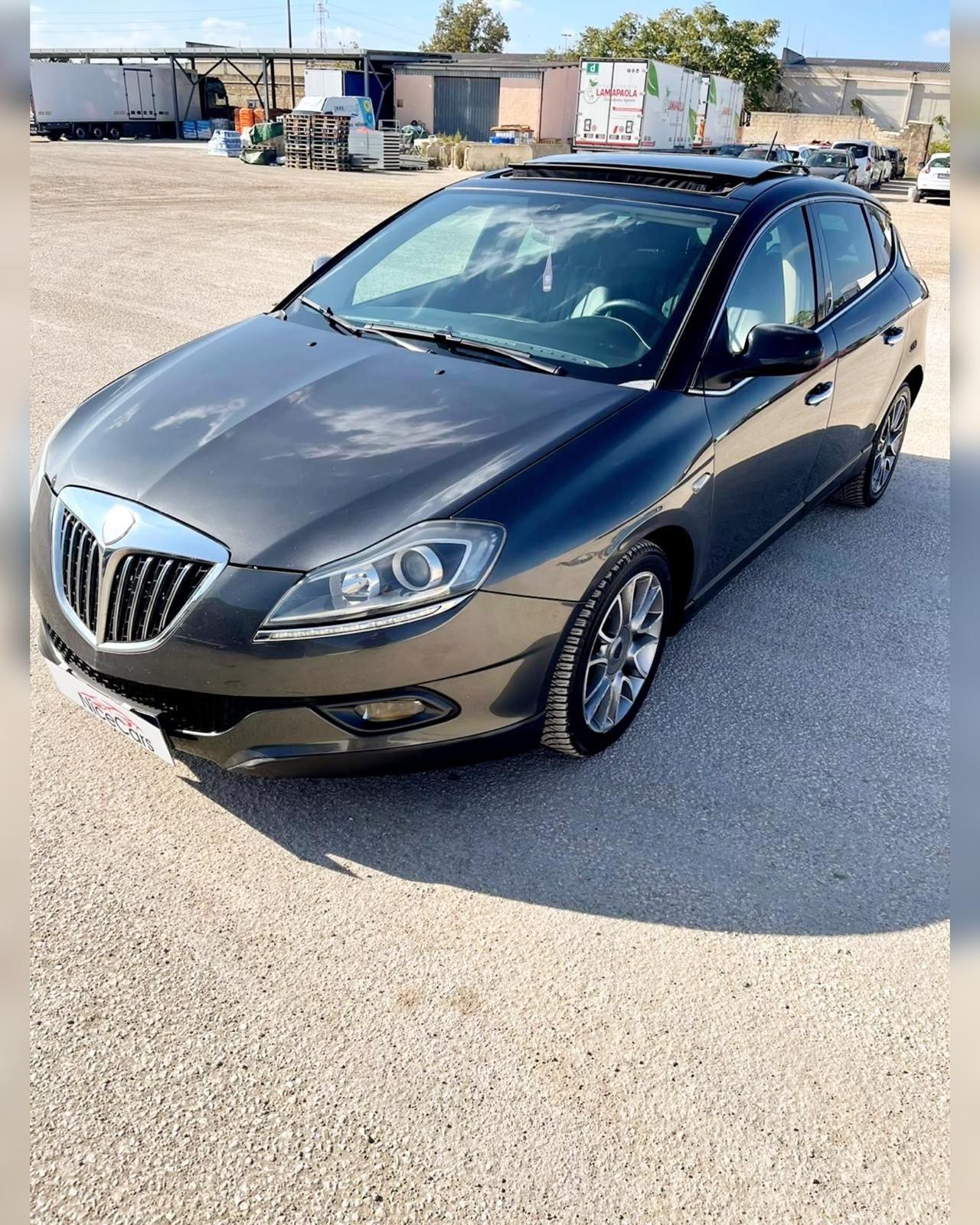 Lancia Delta 1.6 MJT DPF Platino