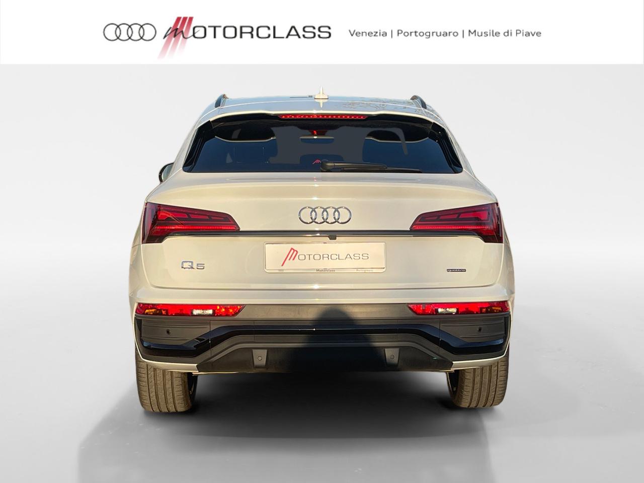Audi Q5 sportback 40 2.0 tdi mhev 12v s line plus quattro s tronic