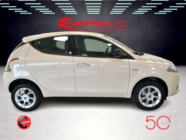 LANCIA Ypsilon 0.9 TwinAir 85 CV Metano Ecochic Gold Unico Propr.